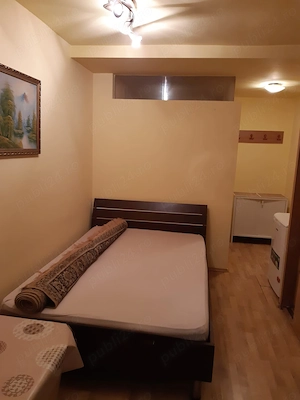 Ofer spre inchiriere Apartament o camera