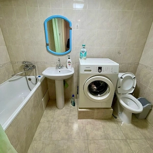 Apartament cu 2 camere de inchiriat in zona Aparatorii Patriei cu centrala proprie - imagine 4