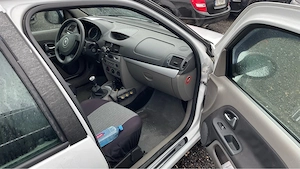 renault simbol  - imagine 3