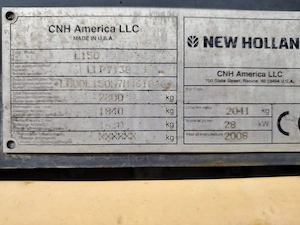 Vând miniîncărcător New Holland L150 - imagine 2