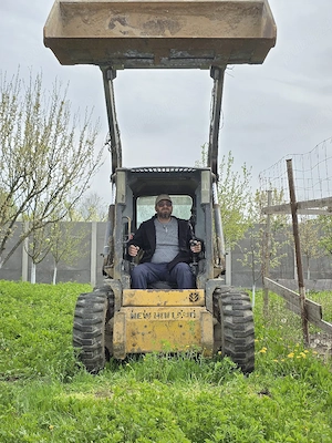 Vând miniîncărcător New Holland L150 - imagine 4