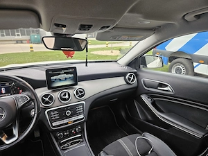  Mercedes GLA 200d 4MATIC 2019 Decembrie - imagine 5