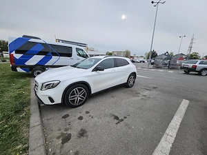  Mercedes GLA 200d 4MATIC 2019 Decembrie - imagine 3