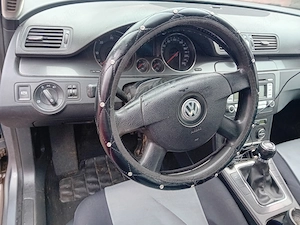 Vând autoturism WW Pasat b6 Tdi  - imagine 5