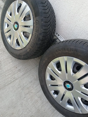 Anvelope noi iarna cu jante cu tot cu capace  originale skoda