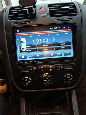 vând Volkswagen golf 5 2008 benzină - imagine 2