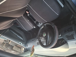 Skoda fabia de vanzare  motor 1.4  2006 - imagine 3