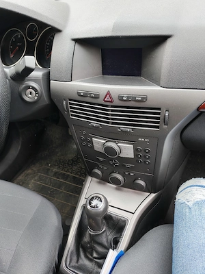 vand Opel astra h - imagine 4