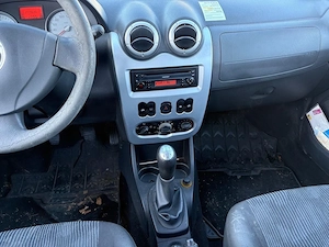 Dacia Sandero - imagine 4