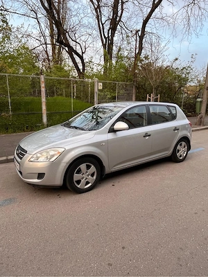 Kia Ceed 2008 - 1.6 CRDi Diesel - 90 CP - Economică și Fiabilă - imagine 5