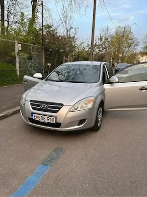 Kia Ceed 2008 - 1.6 CRDi Diesel - 90 CP - Economică și Fiabilă - imagine 3