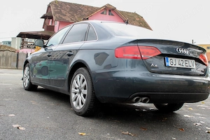 Vând Audi A4 B8 2.0 TDI 143 CP  - imagine 2