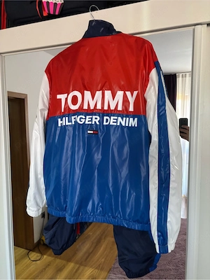 Trening tommy hilfinger xxl provenienta sua 