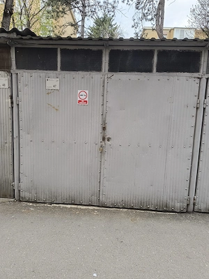 Vand  apartament cu 2 camere, cf 2, etaj 4 4, zona  Aleea Savinesti 