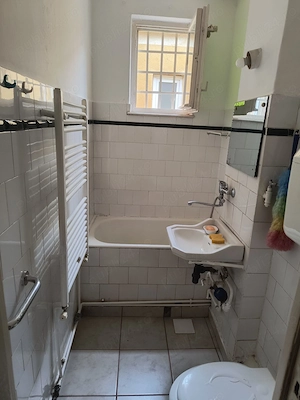 Vand  apartament cu 2 camere, cf 2, etaj 4 4, zona  Aleea Savinesti  - imagine 6