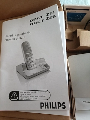 Vând telefon Philips decât 221 - imagine 2