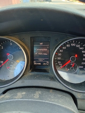 Volkswagen Golf 6 1.6 Tdi Break - imagine 5