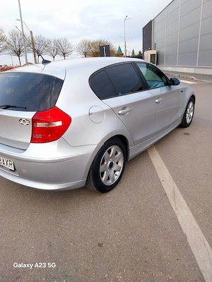 Bmw seria 1 E87 2.0D 143cp 2009 - imagine 4