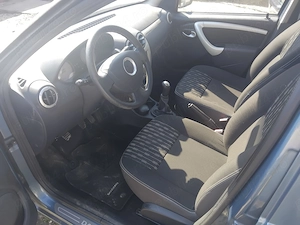 2012 Dacia Sandero 1.5 dci Euro 5 Model Black Line Editie Laureat - imagine 6
