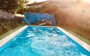 Casă cu mansardă și piscină de vânzare – Pictor Andreescu