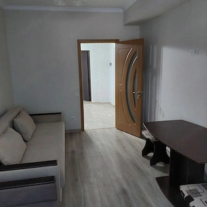 Inchiriez garsoniera in zona Rahova