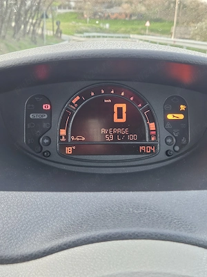 Vand Renault Modus 2004 1.6 benzina  - imagine 8