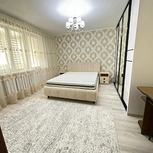 Inchiriez un apartament de 2 camere in zona Lujerului