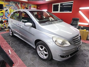 Mercedes B class argintiu - imagine 9