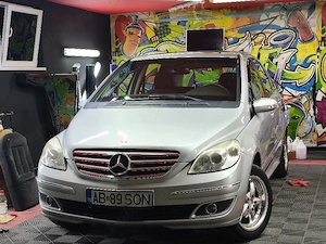 Mercedes B class argintiu - imagine 10