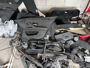 Dezmembrez Bmw f10 culoarea 475 black shapire de europa