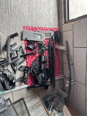 Dezmembrez Bmw f10 culoarea 475 black shapire de europa - imagine 4