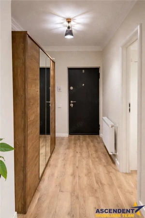 Cu structura generoasa, regim vila, mobilat, curte, gradina, loc parcare, Tractorul, Brasov - imagine 4