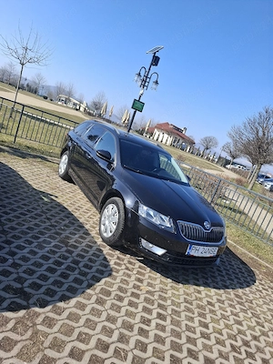Vând Skoda Octavia  - imagine 3