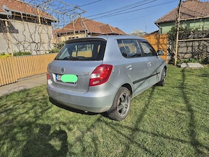 Vând skoda fabia 1.2 2011 - imagine 5
