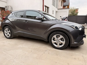 Toyota C-HR 2019 Hybrid - imagine 3