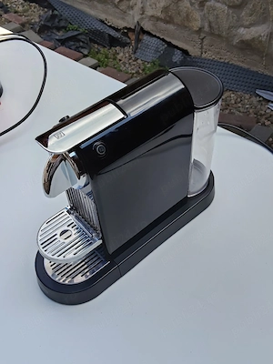 Vand DeLonghi EN 166 B CITIZ Nespresso