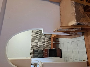 Închiriez apartament cu 2 camere  - imagine 6