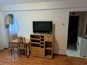Închiriez apartament cu 2 camere  - imagine 5