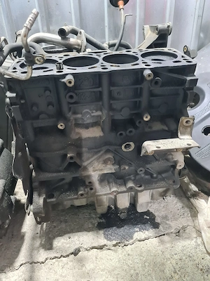 Motor Si Cutie Viteze VW Golf 5 170CP Cod Motor BMN 2.0TDI - imagine 2