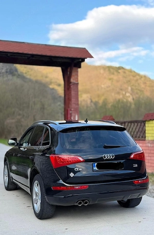 Vând Audi Q5 2.0 TDI Quattro(4x4) - imagine 2
