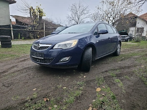 Opel Astra J - imagine 5