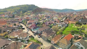 Oportunitate rară în Binderbubi Medias | casă + 655 mp teren - imagine 3