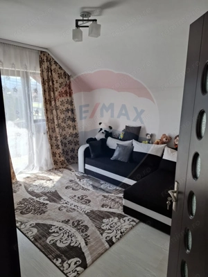 Casă / Vilă cu 5 camere de vânzare - imagine 13