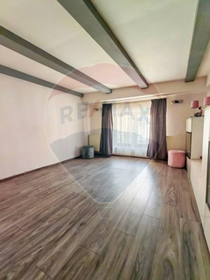 Casă / Vilă de vanzare in Rasnov, Jud. Brasov - imagine 2