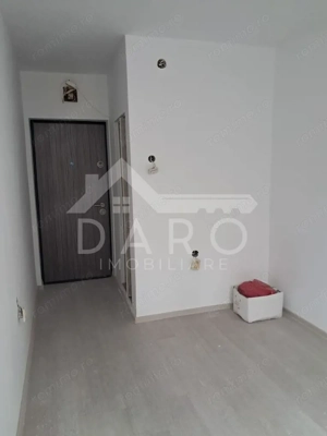  Garsonieră renovată – Etaj 2 | 25.500 € ✨ - imagine 3