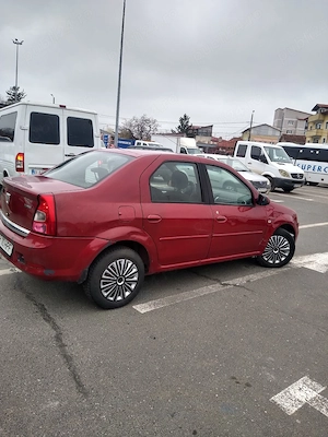 vând Dacia Logan motor de 1 4 benzina gpl consum mic acte valabile