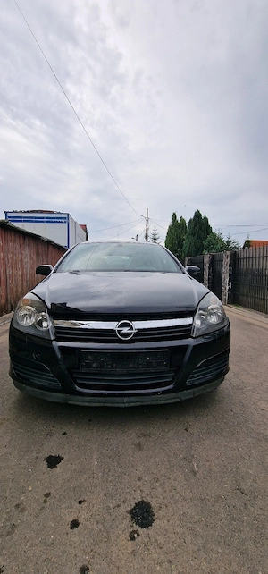 dezmembrez opel astra  - imagine 2