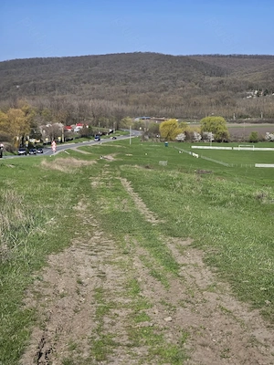 Vand Teren extravilan 7200 mp deschidere E581 - Cretestii de Sus  Husi, Vaslui