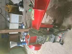 Tocator cereale + vegetale NOU