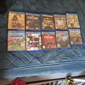 Playstation4 folosit foare pitin in stare buna  - imagine 3